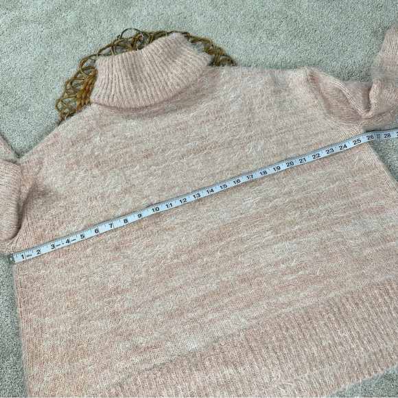 Show Me Your Mumu Fatima Turtleneck Sweater Fuzzy Pink Knit Wool Blend Size S - Picture 15 of 16